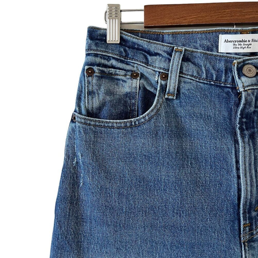Abercrombie & Fitch NEW The 90's Straight Ultra High Rise Jeans Size 28/6 - Picture 4 of 14